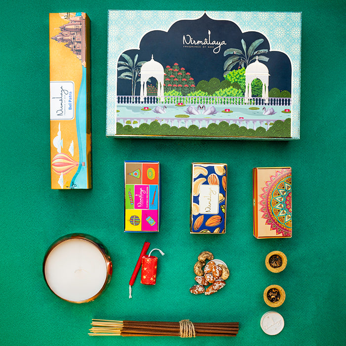 Luxurious Vatika Diya Gift Box