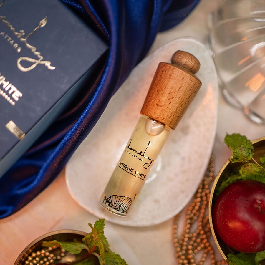 Luxary Antique White Attar Perfume For Men 8ML