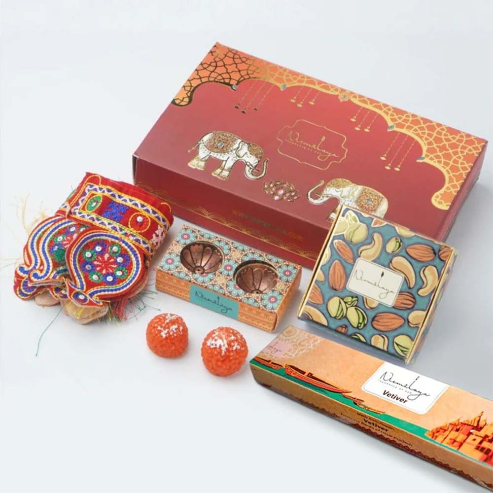 Airavat Gift Box With Festive Ladoo Candles