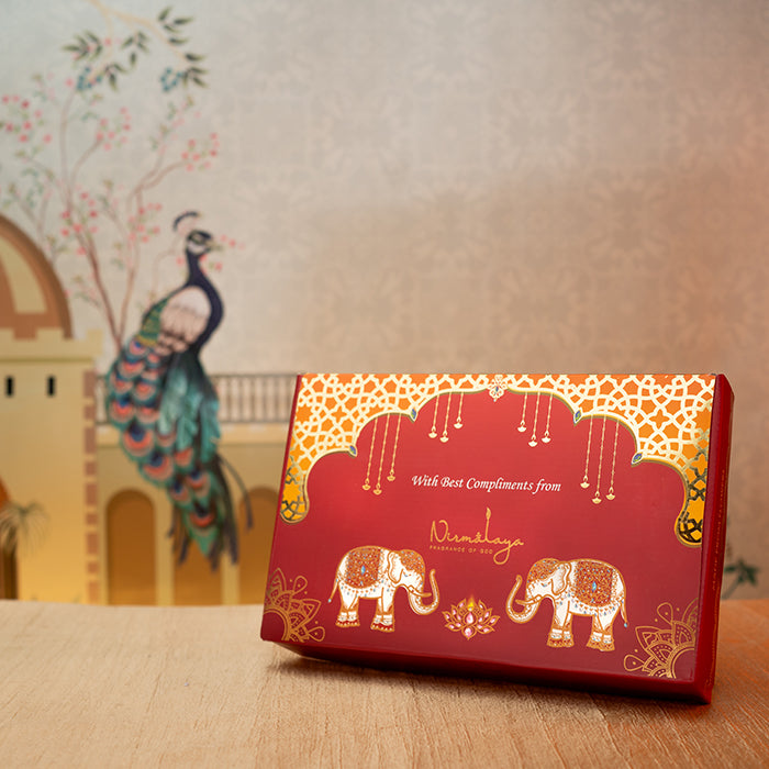 Airavat Jharokha Diya Set Gift Box