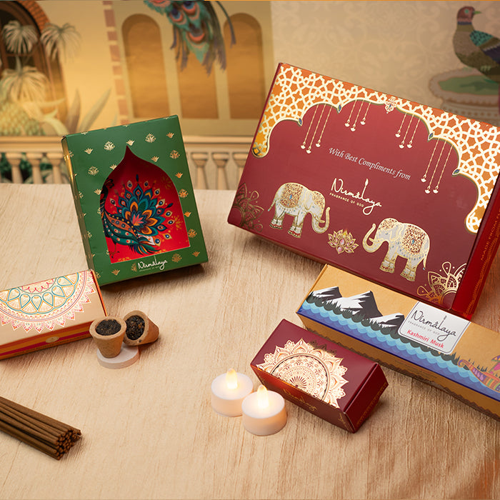 Airavat Jharokha Diya Set Gift Box