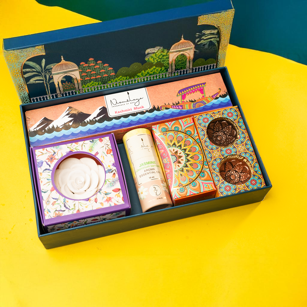 LUXURIOUS VATIKA GIFT BOX