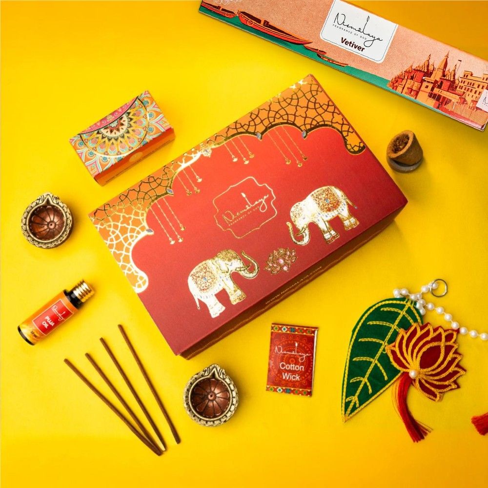 Airavat Gift Box With Traditional Toran